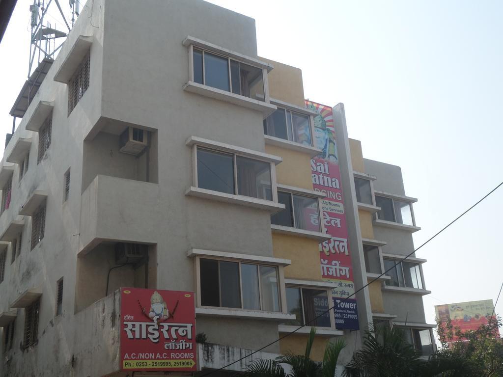 Hotel Sai Ratna Nashik Esterno foto